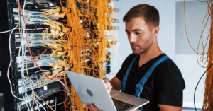 Cele mai bune firme de web hosting in Romania in 2025 cum alegi cele mai bune firme de hosting din Romania